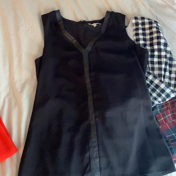 Fall/Holiday Top Bundle - Picture 5 of 16